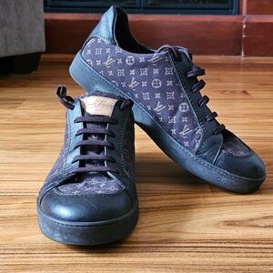 Men's Louis Vuitton Low Sneaker US 10.5 / UK 9.5